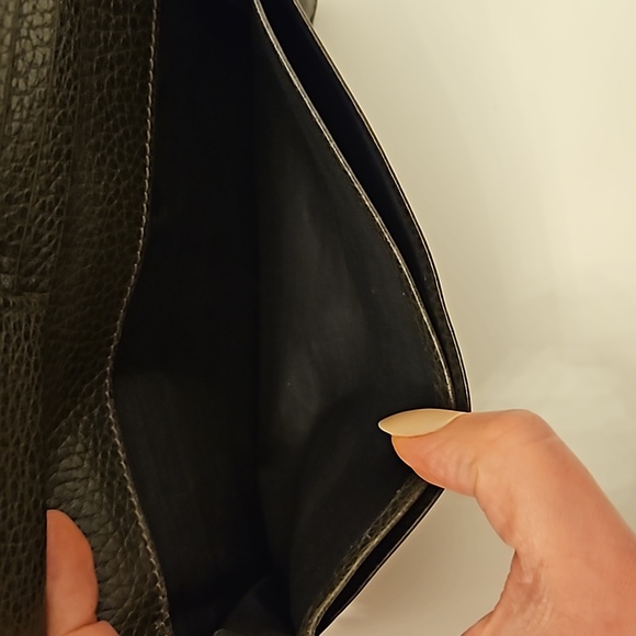 Celine Ultra Thin Pebbles Leather Wallet in Dark Green, Clean EUC - Picture 4 of 13